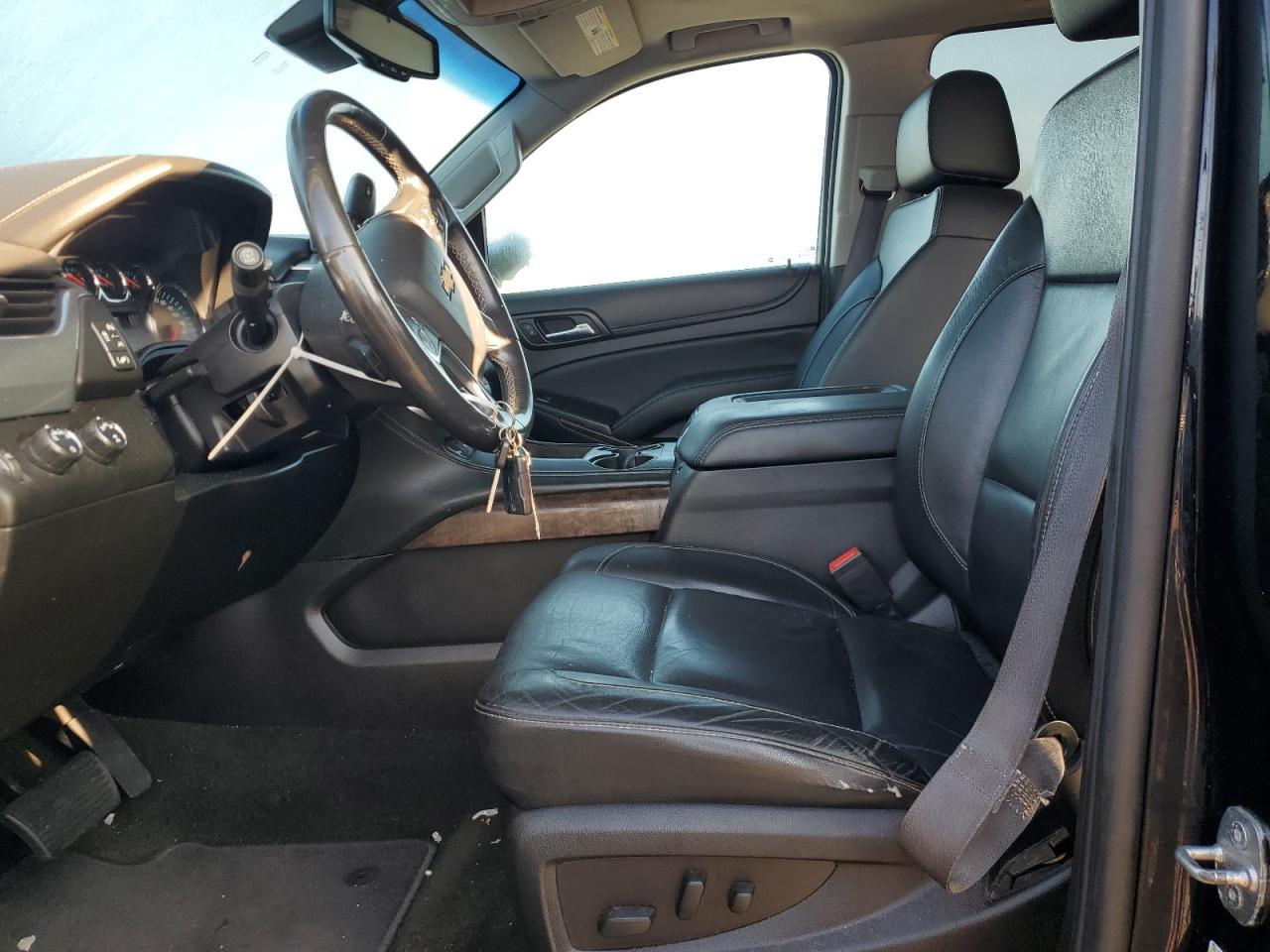 2017 CHEVROLET Suburban