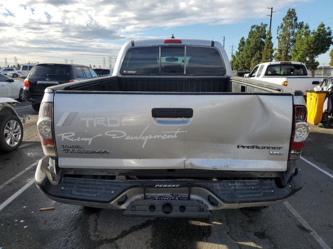 2012 TOYOTA TACOMA