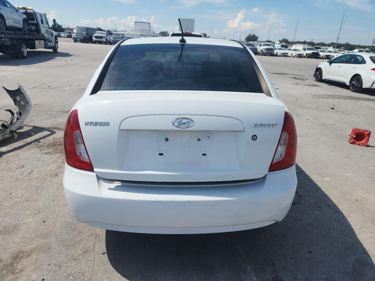 2010 HYUNDAI ACCENT