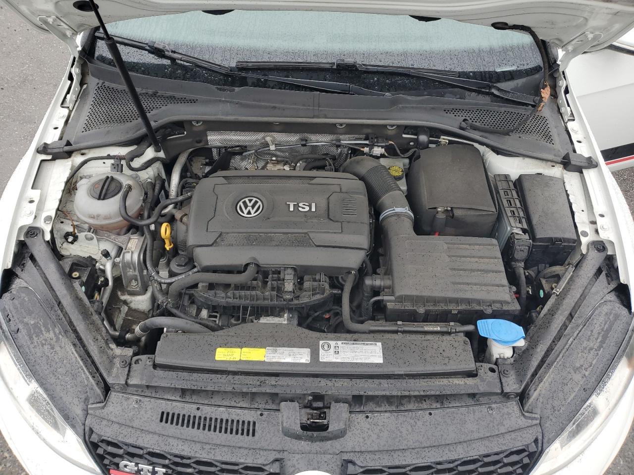 2016 VOLKSWAGEN GTI