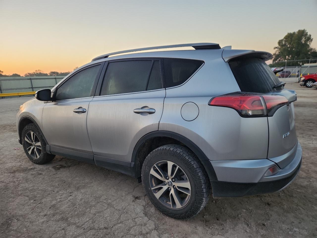 2017 TOYOTA RAV4