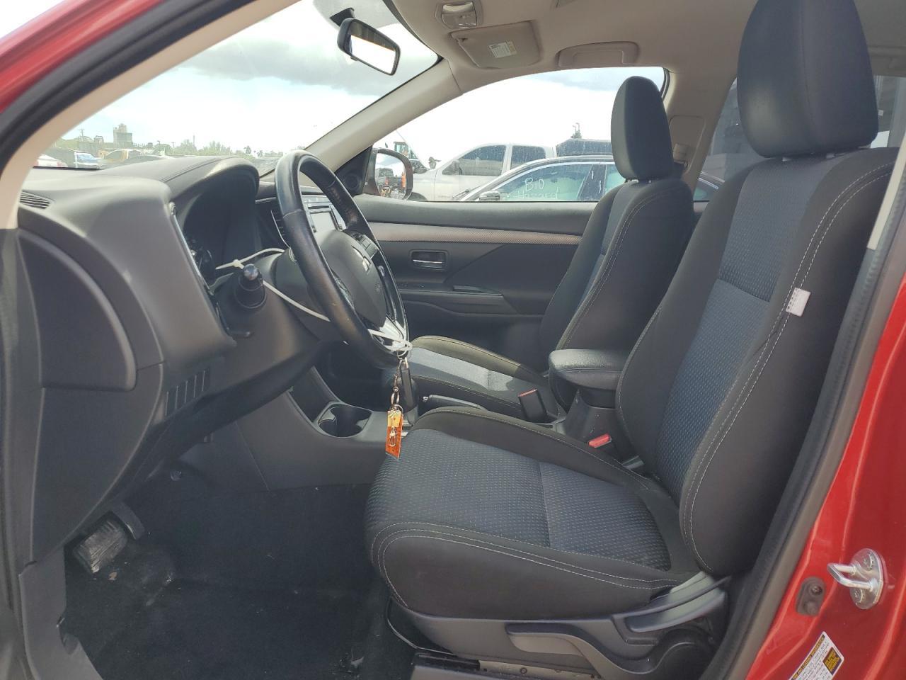 2016 MITSUBISHI outlander
