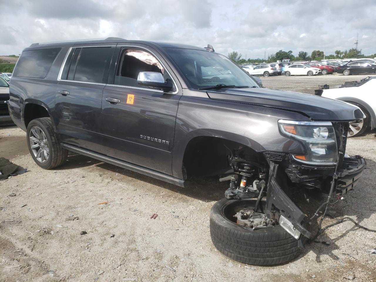 2017 CHEVROLET Suburban