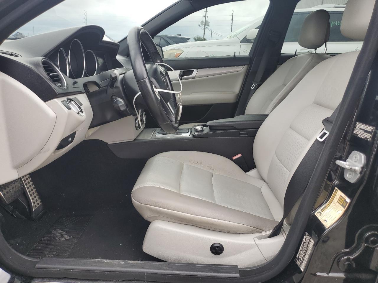 2012 MERCEDES-BENZ C-CLASS