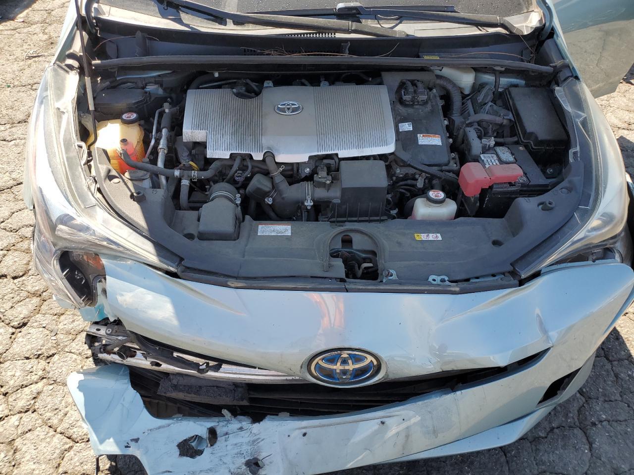 2017 TOYOTA PRIUS