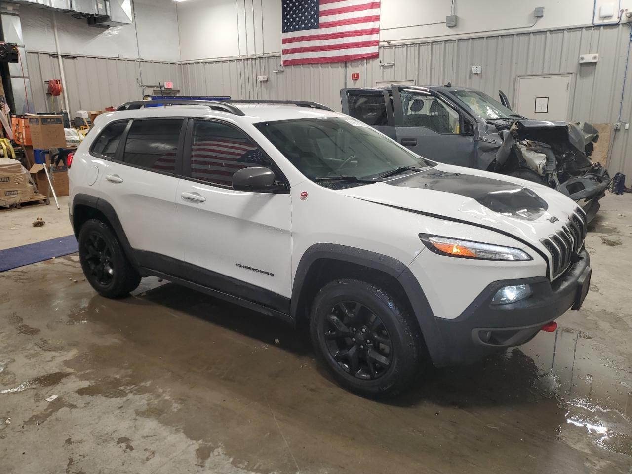 2017 JEEP CHEROKEE
