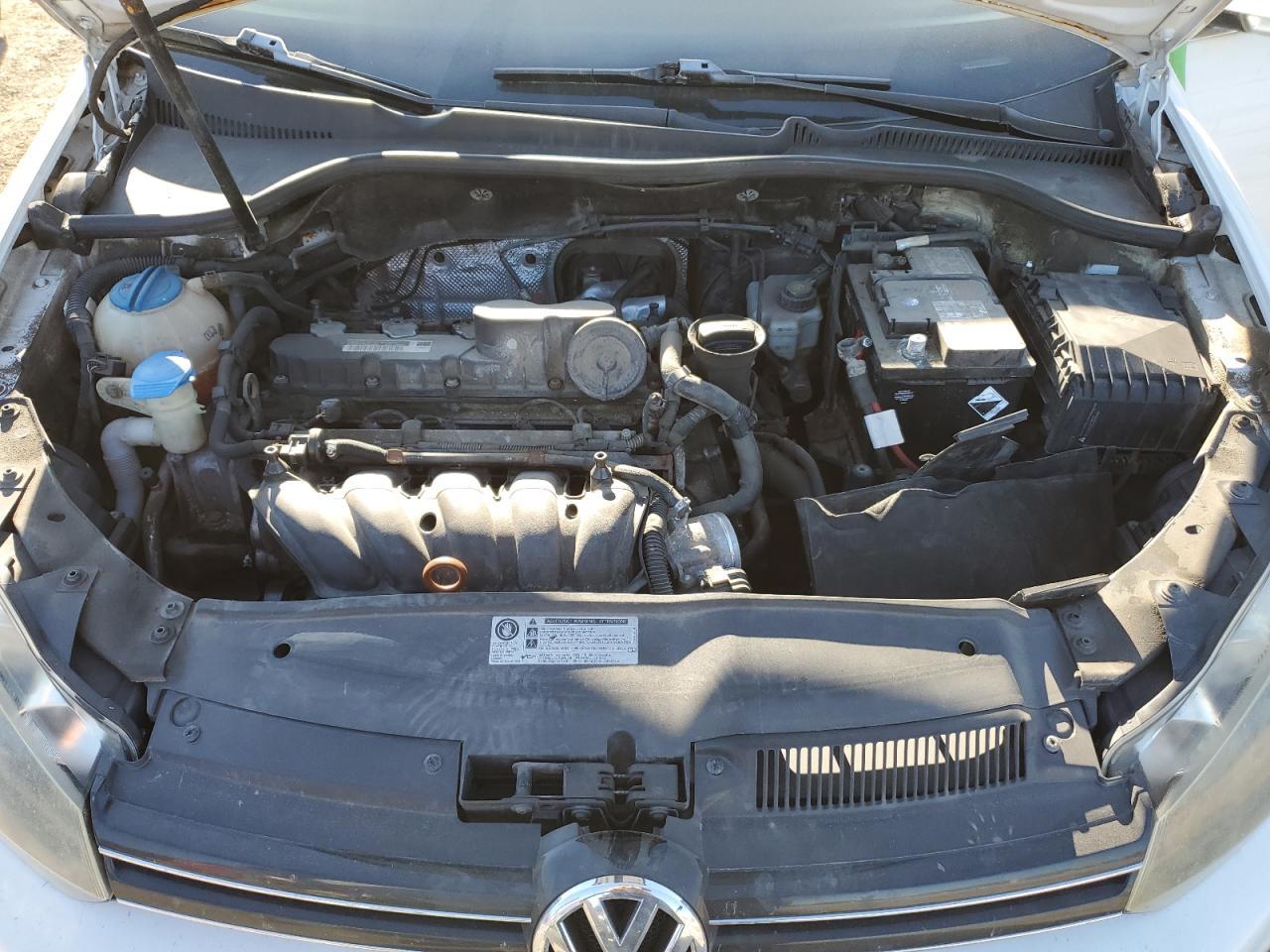 2010 VOLKSWAGEN JETTA