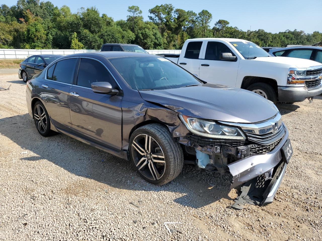 2017 HONDA ACCORD