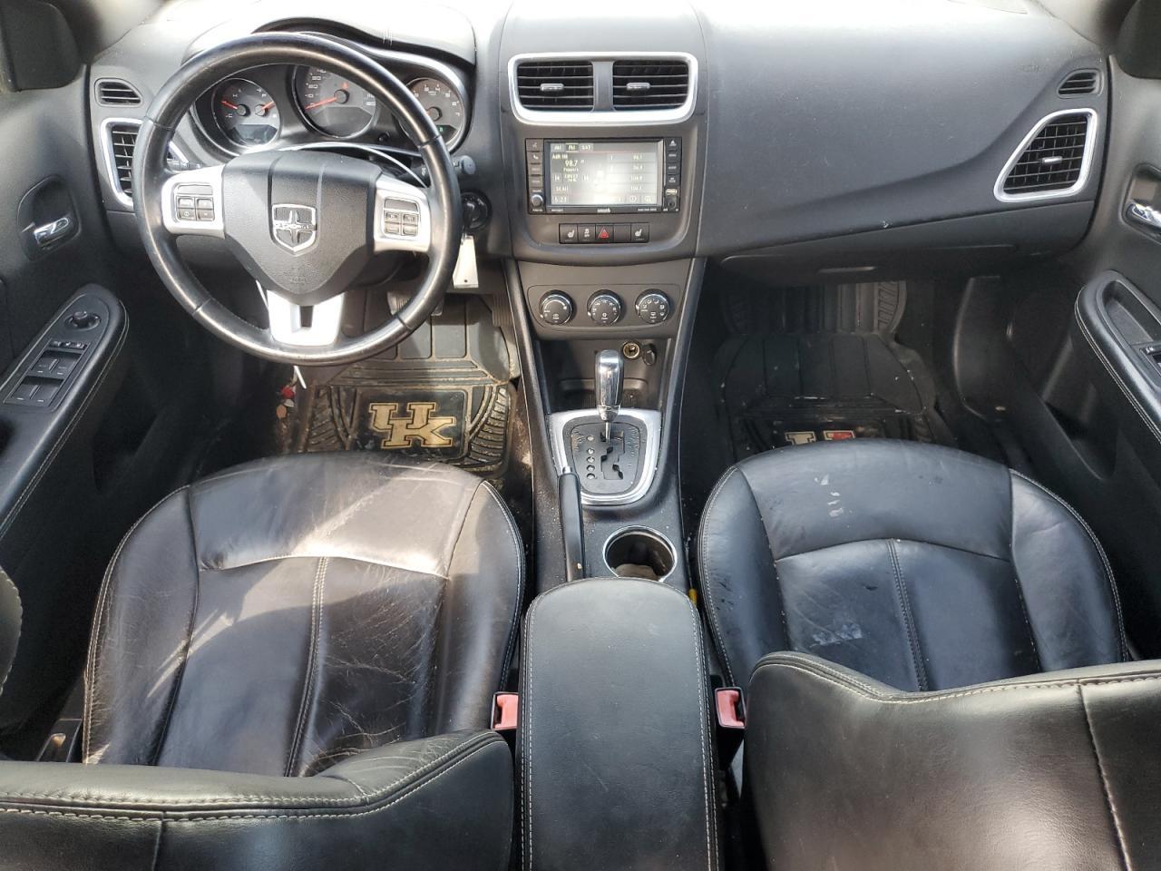 2013 DODGE Avenger