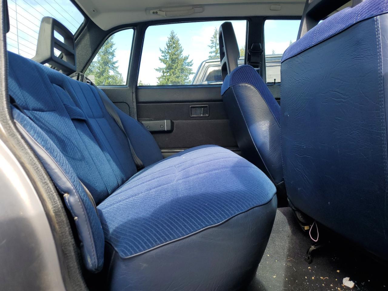1991 VOLVO 240