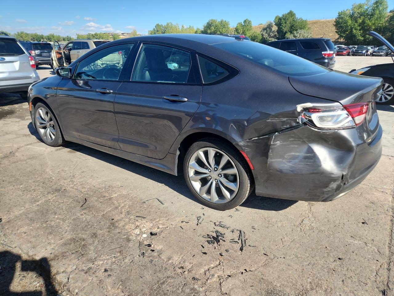 2015 CHRYSLER 200
