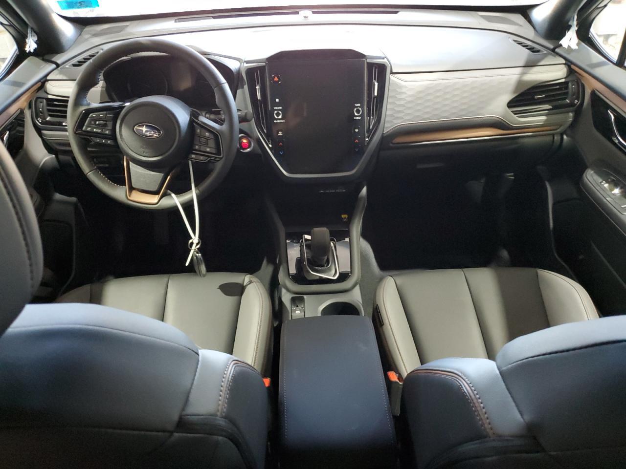 2025 SUBARU FORESTER
