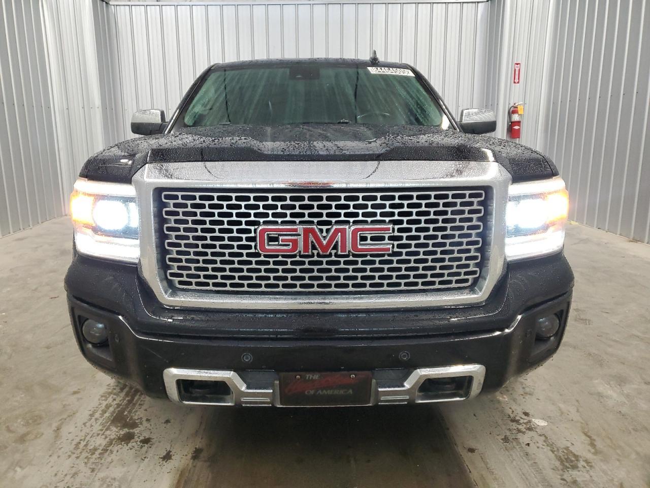 2015 GMC Sierra