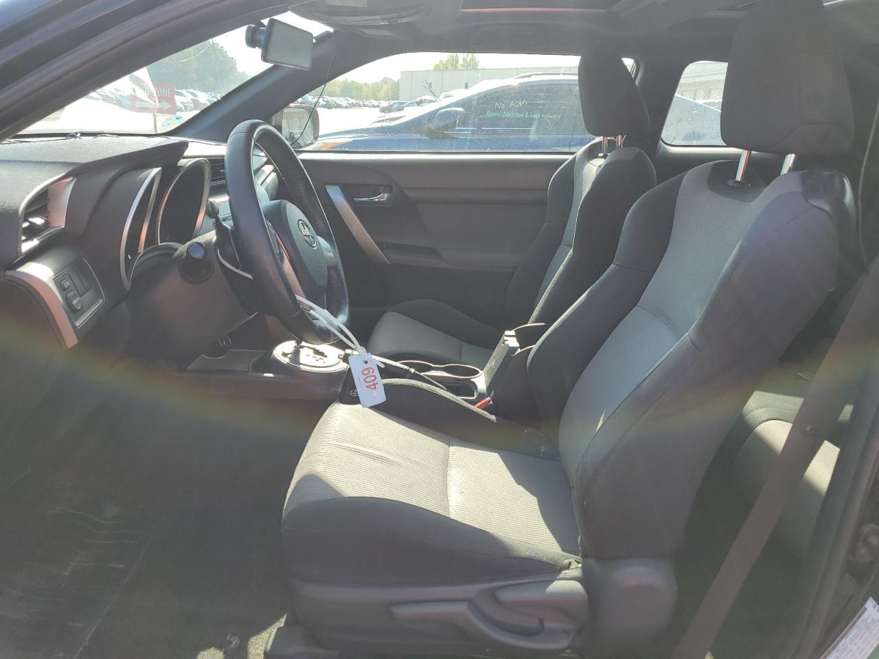 2016 TOYOTA SCION