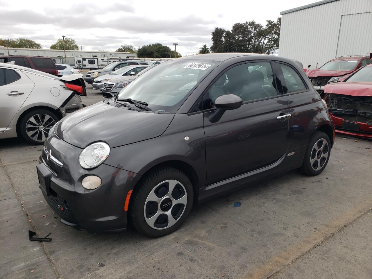 2015 FIAT 500