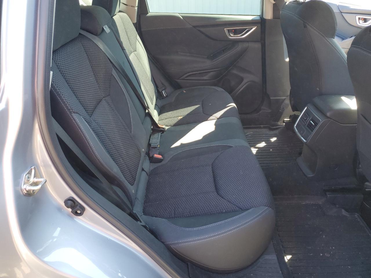 2023 SUBARU FORESTER