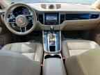 2015 PORSCHE Macan