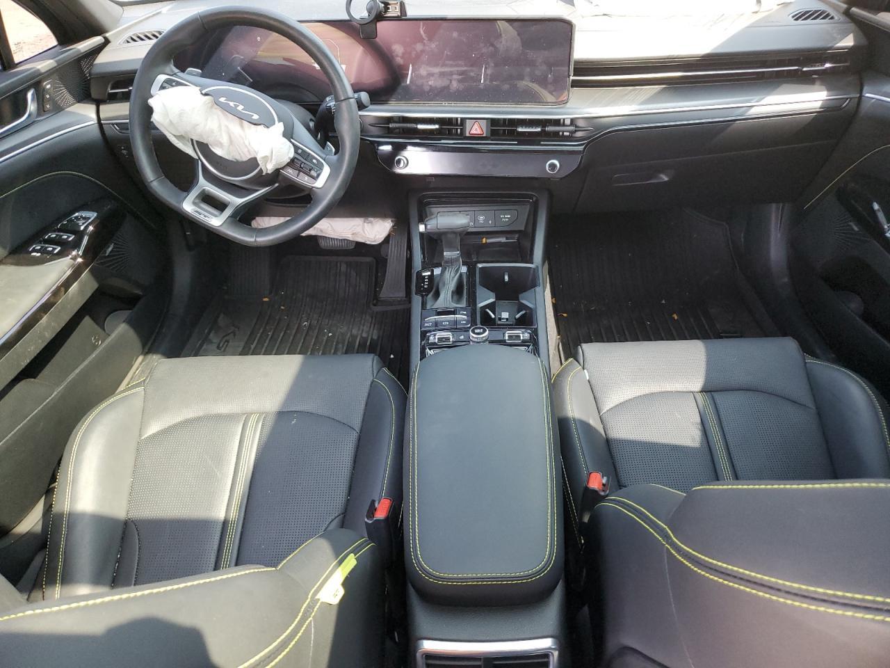 2025 KIA K5