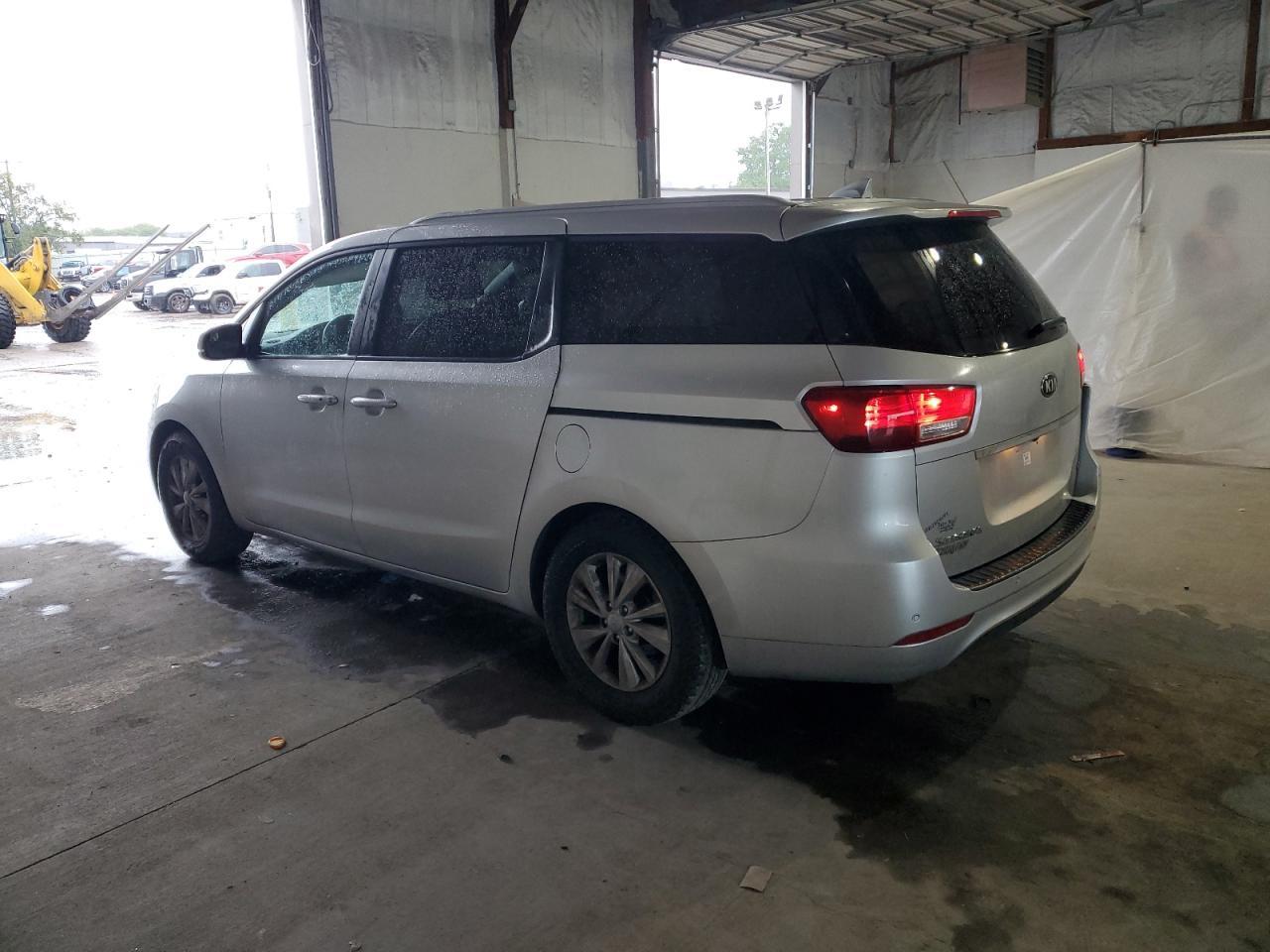 2017 KIA SEDONA