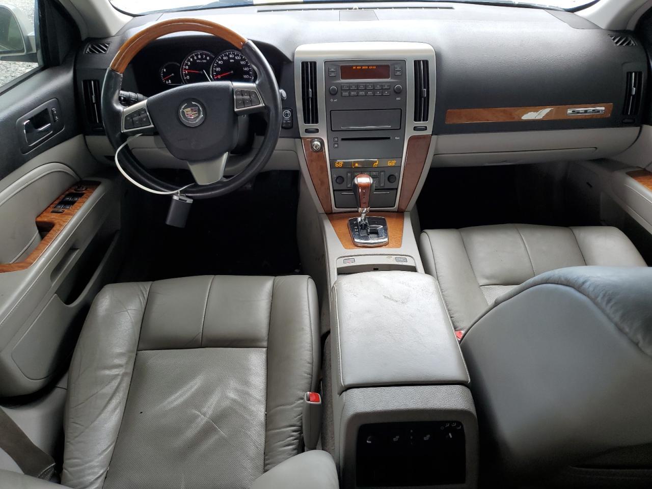 2011 CADILLAC STS