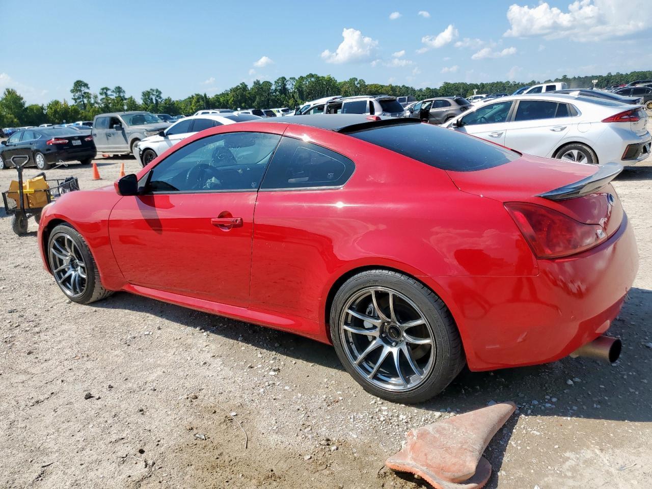 2012 INFINITI G37