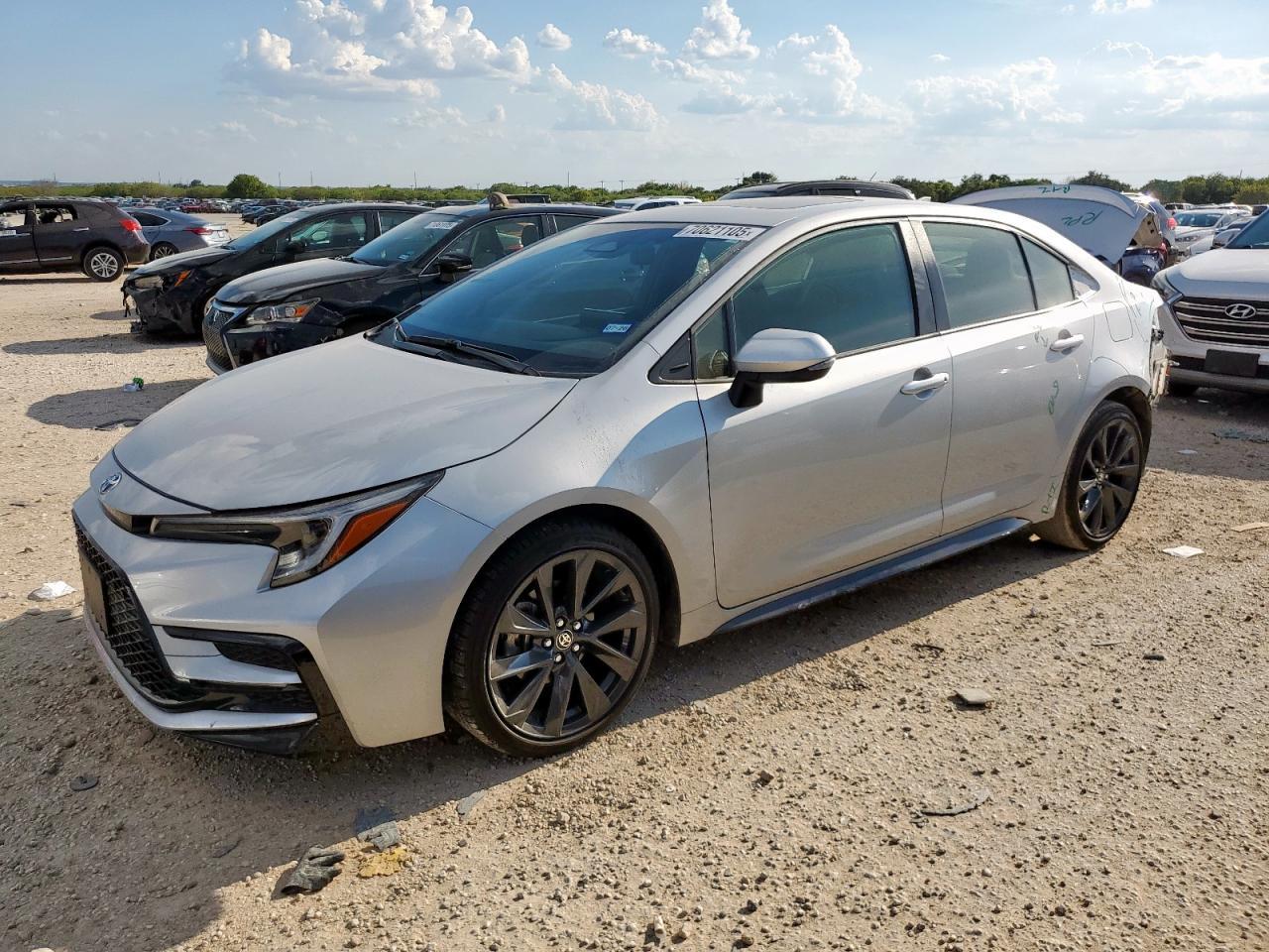 2024 TOYOTA COROLLA