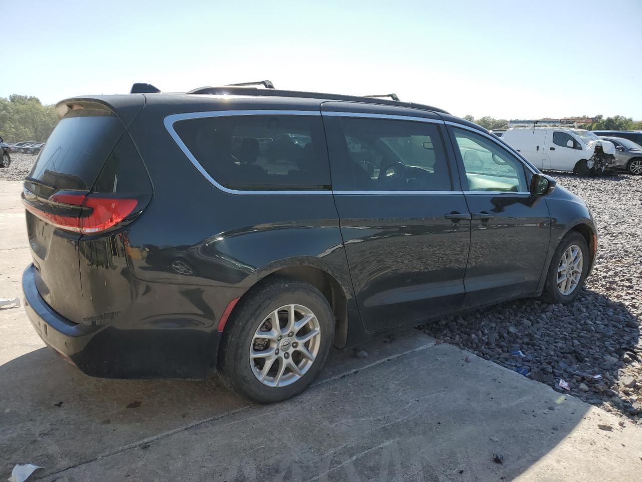2022 CHRYSLER Pacifica