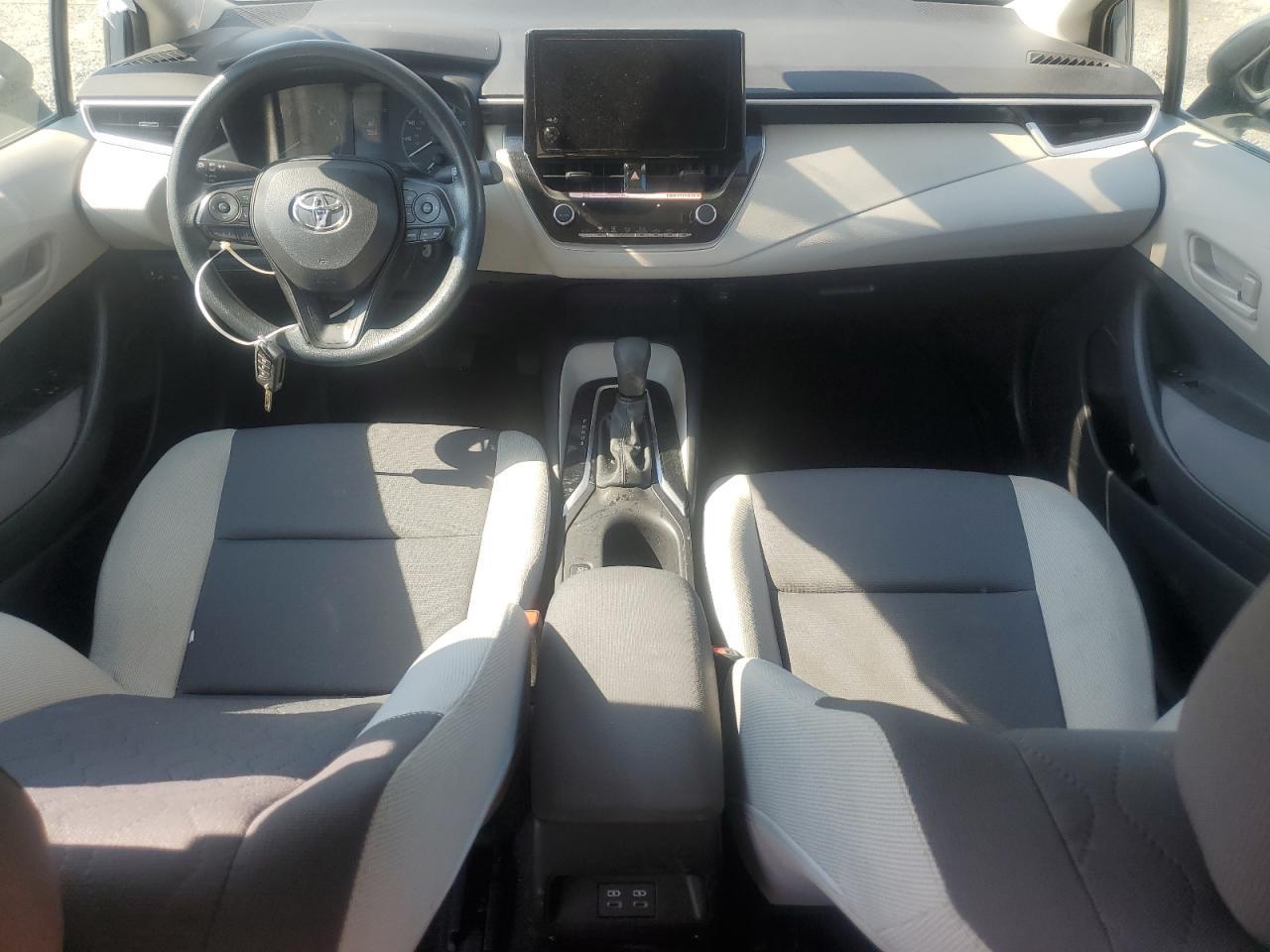 2025 TOYOTA COROLLA