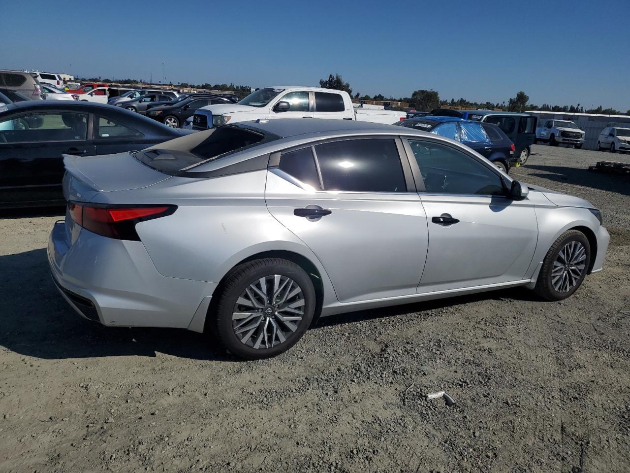 2023 NISSAN ALTIMA