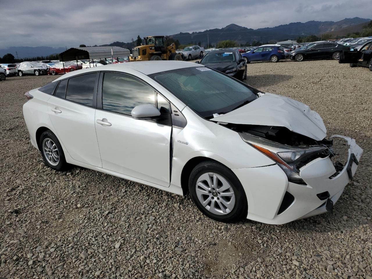 2016 TOYOTA PRIUS