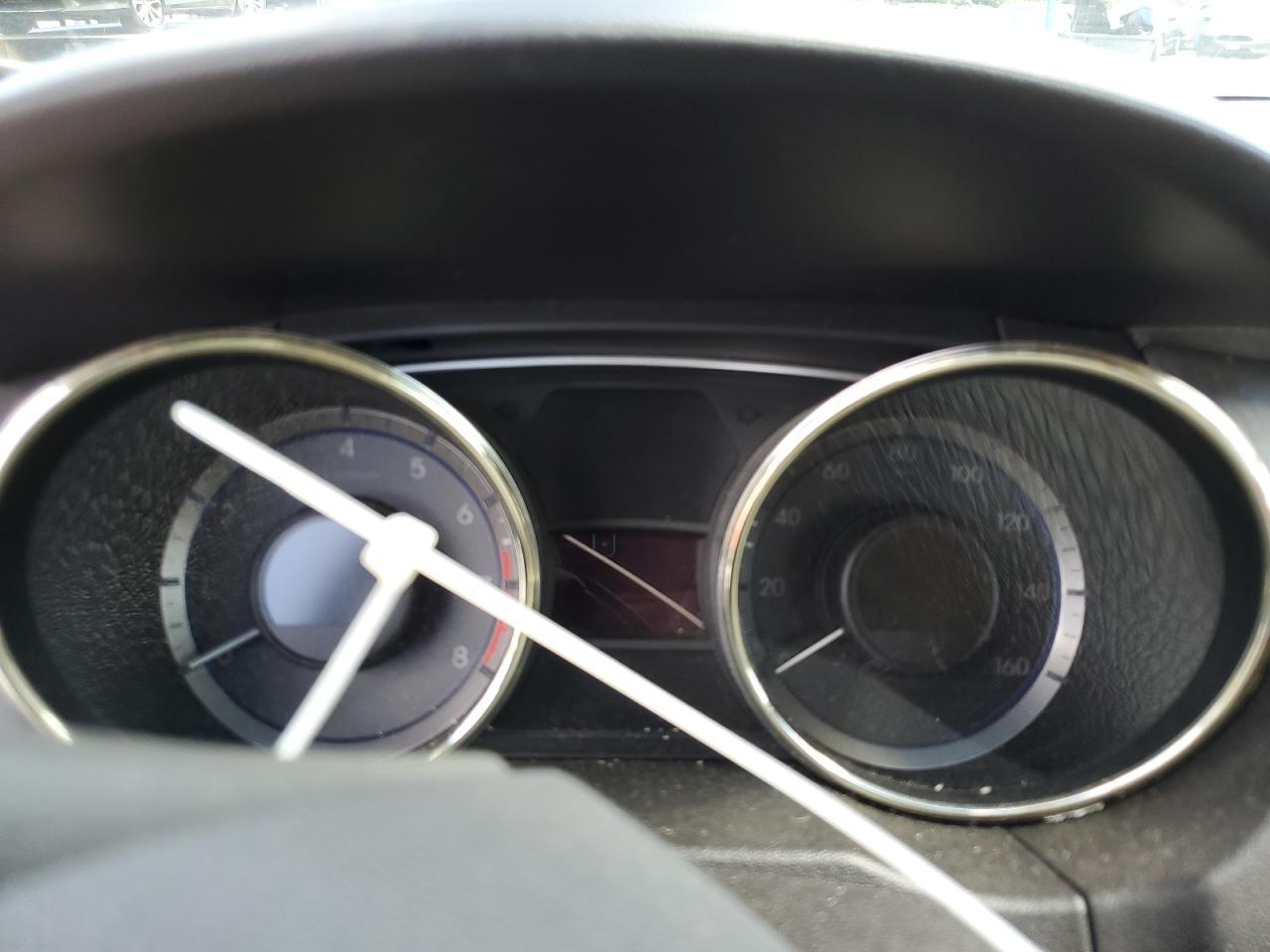 2011 HYUNDAI SONATA