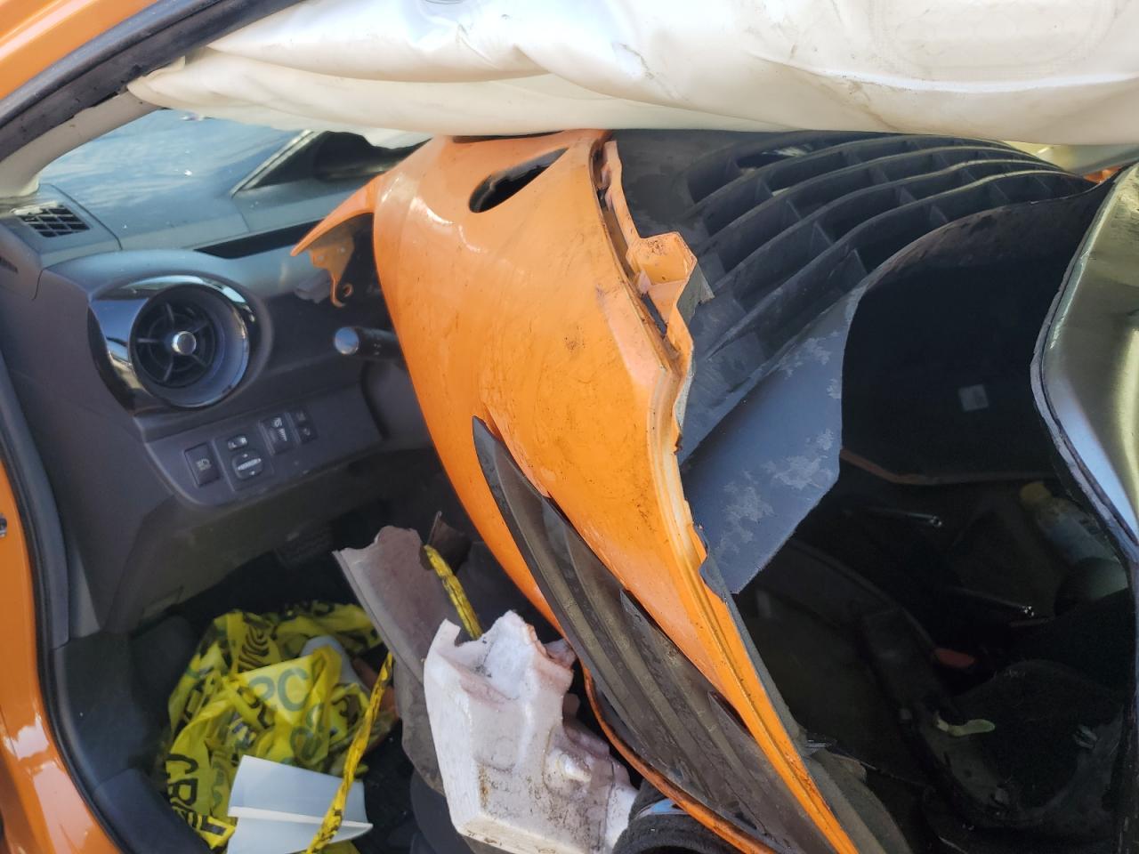 2018 TOYOTA Prius c