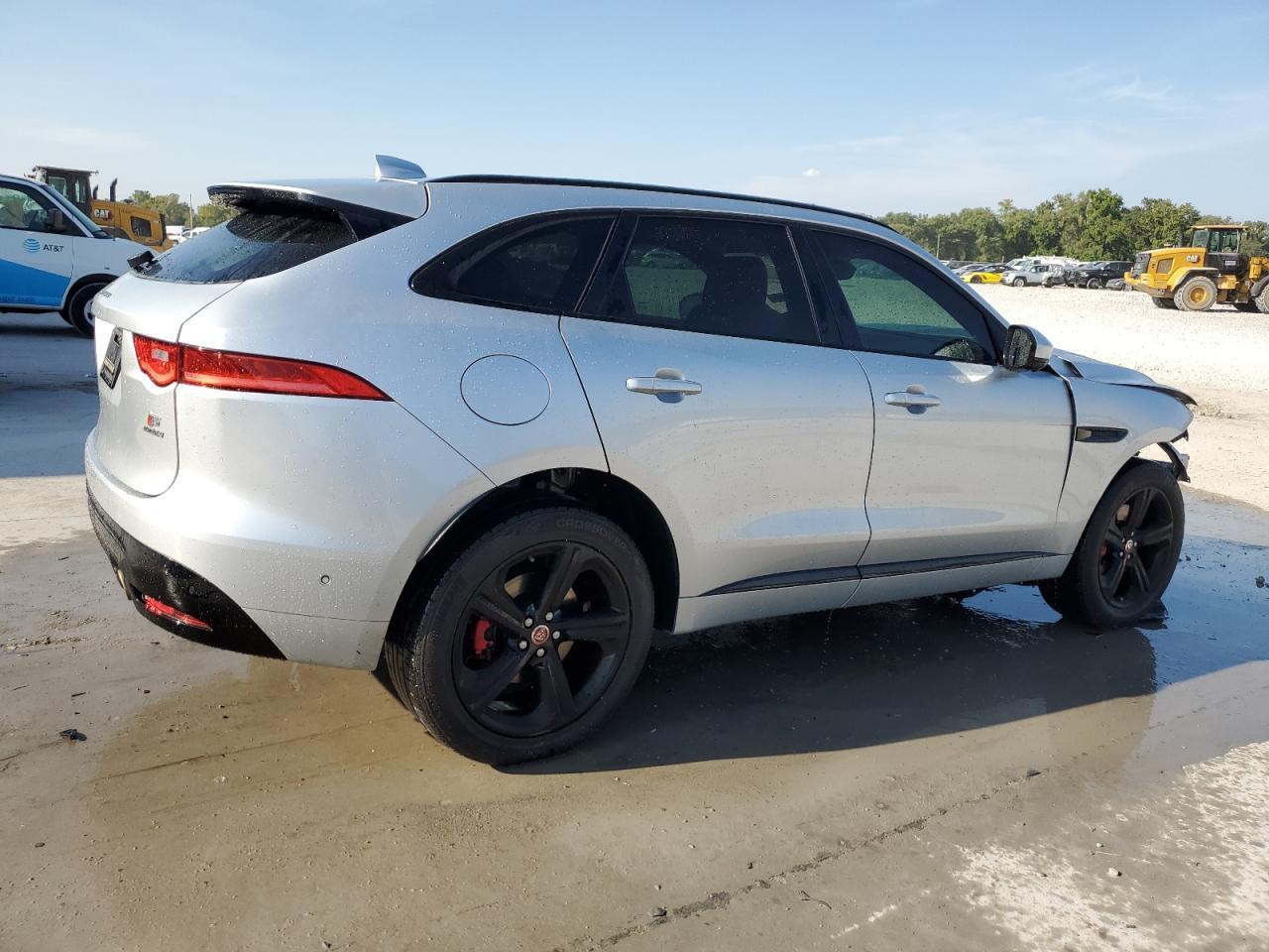 2019 JAGUAR F-Pace