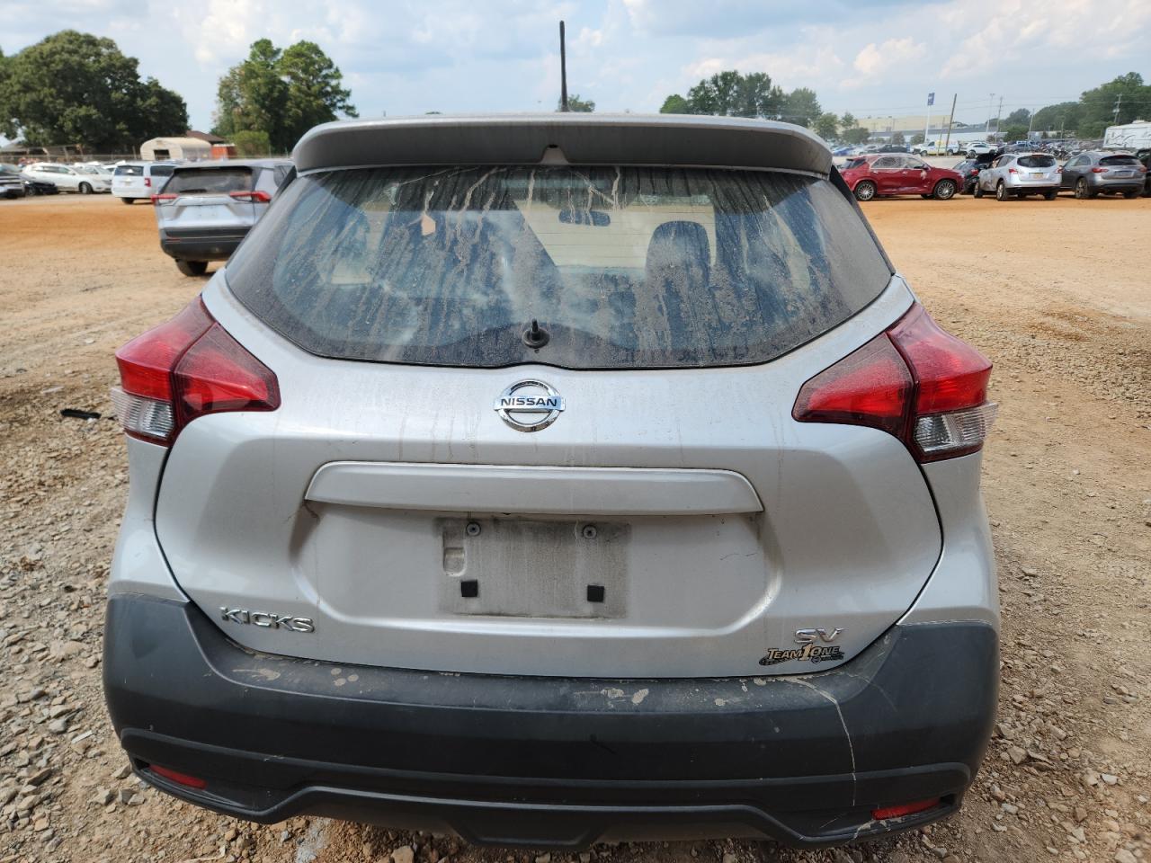 2019 NISSAN KICKS