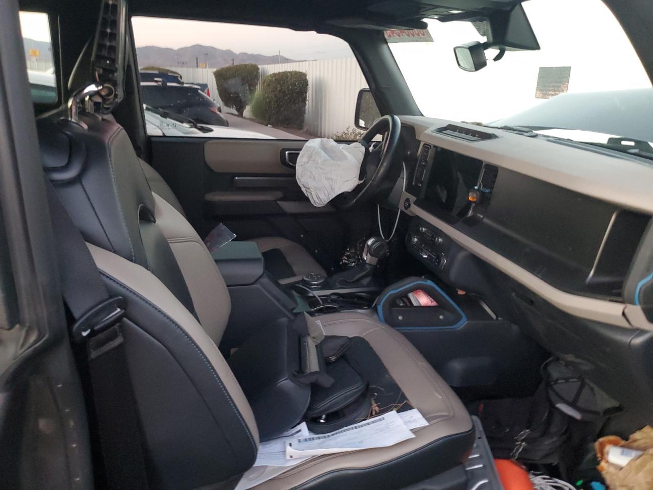 2022 FORD Bronco