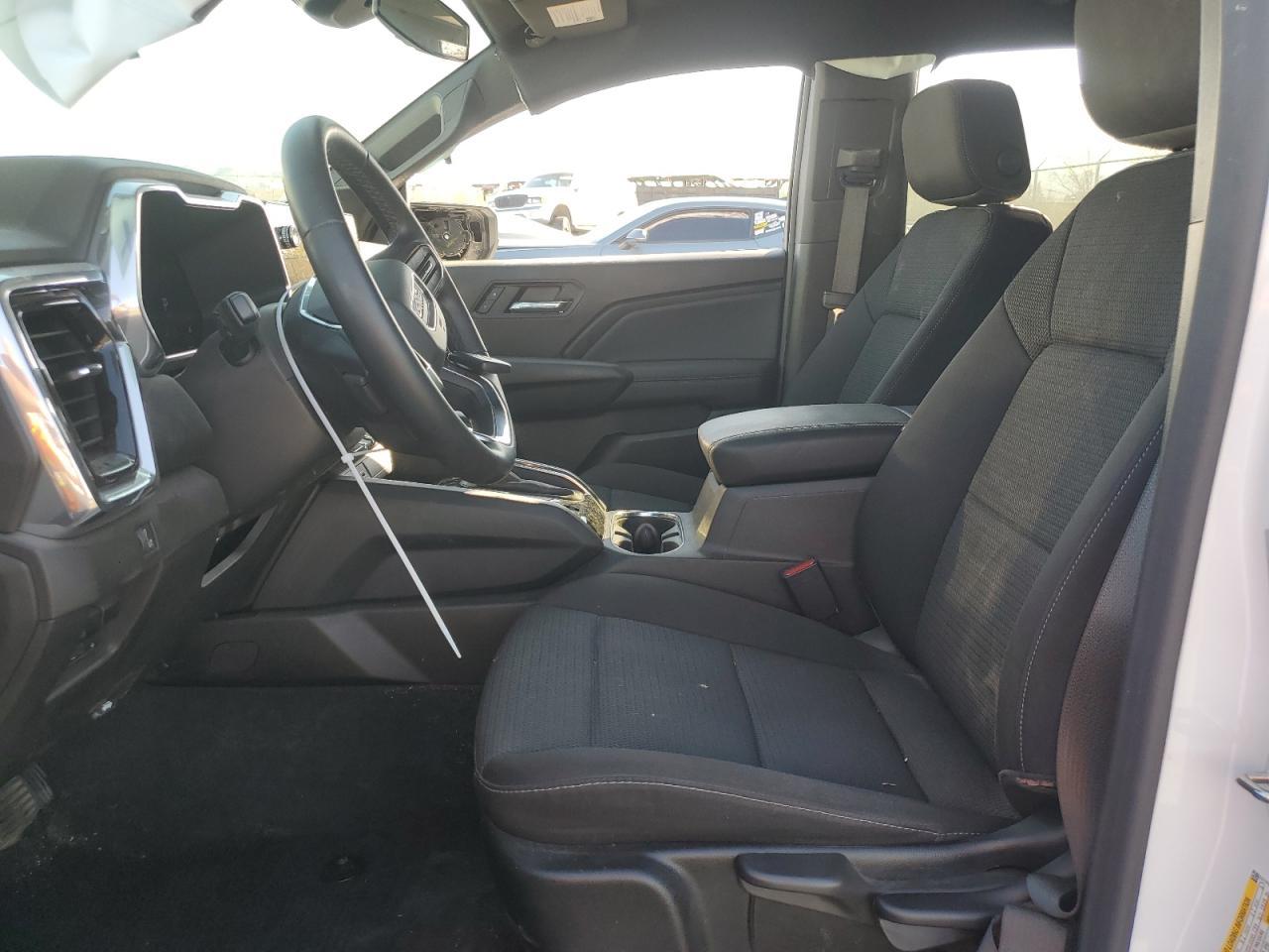 2024 GMC CANYON