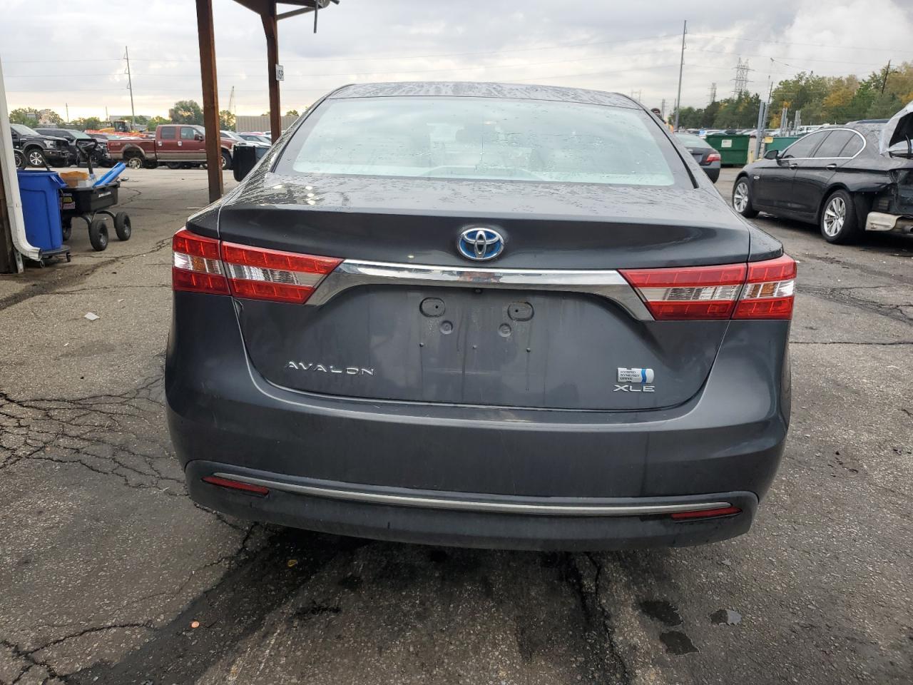 2014 TOYOTA Avalon
