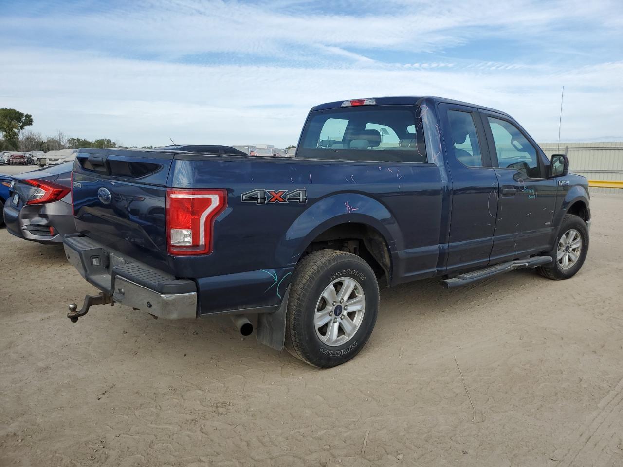 2015 FORD F-150