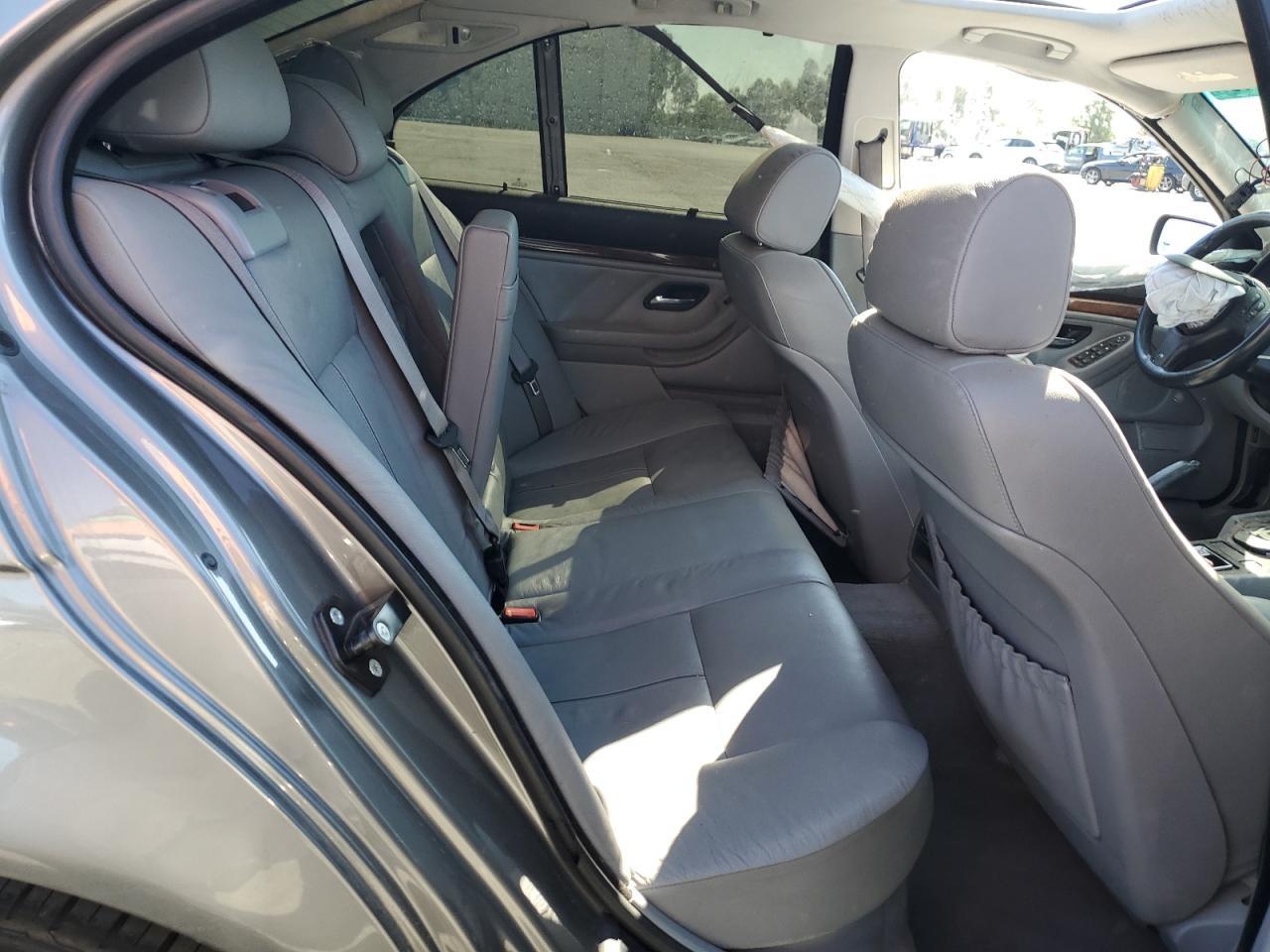 2002 BMW 5 series