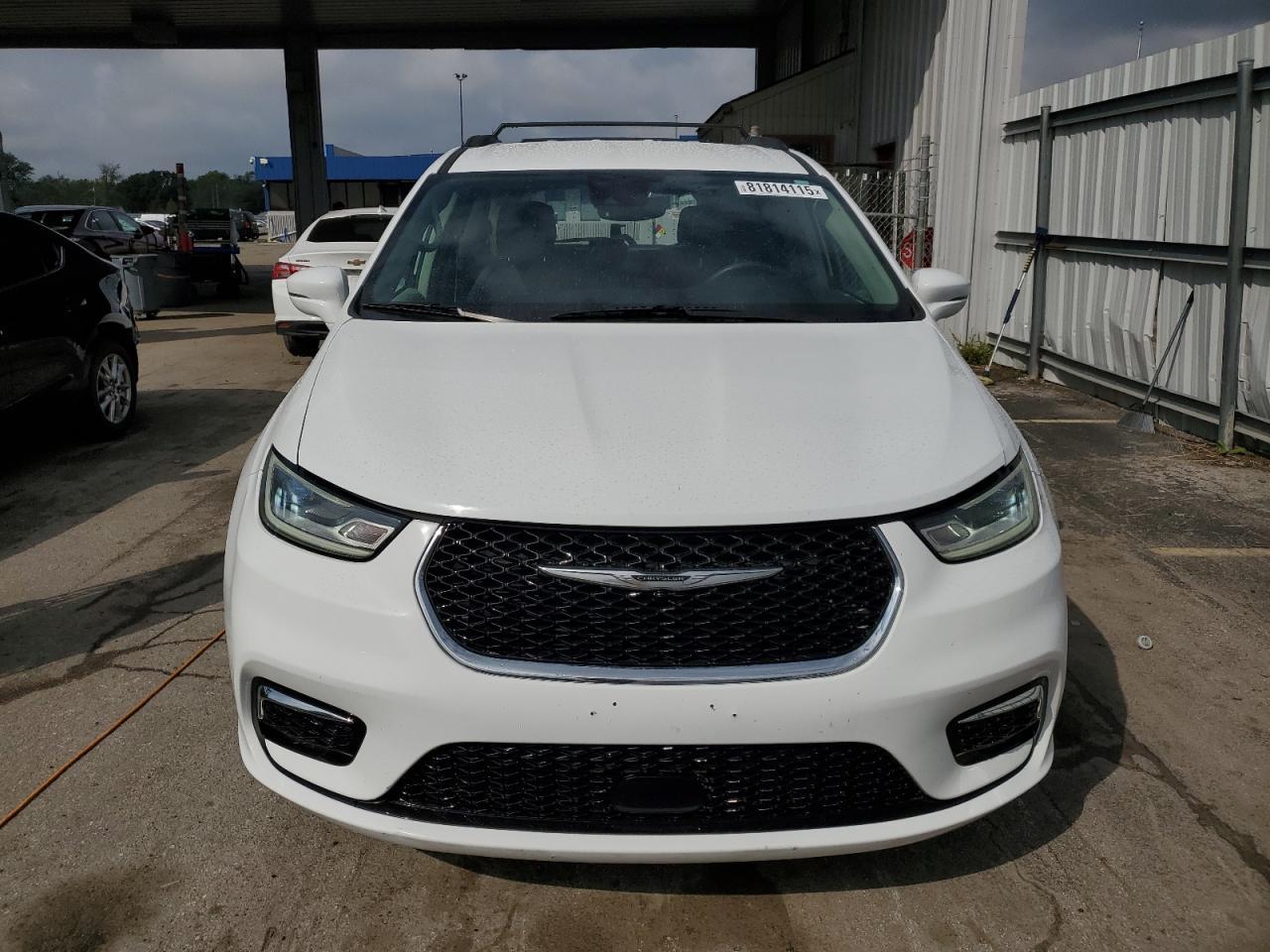 2022 CHRYSLER Pacifica