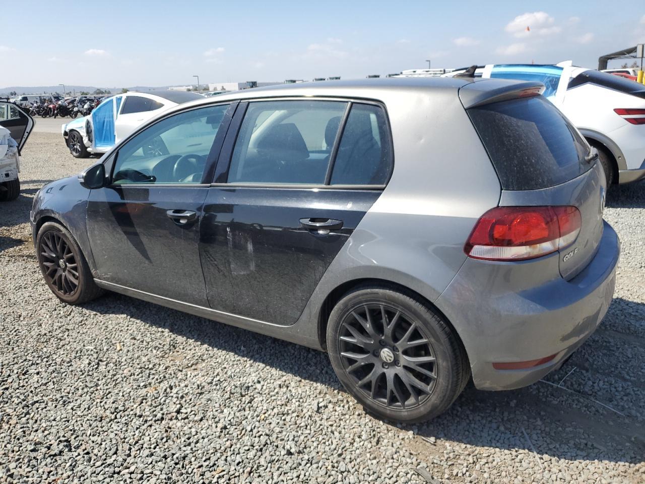 2012 VOLKSWAGEN GOLF