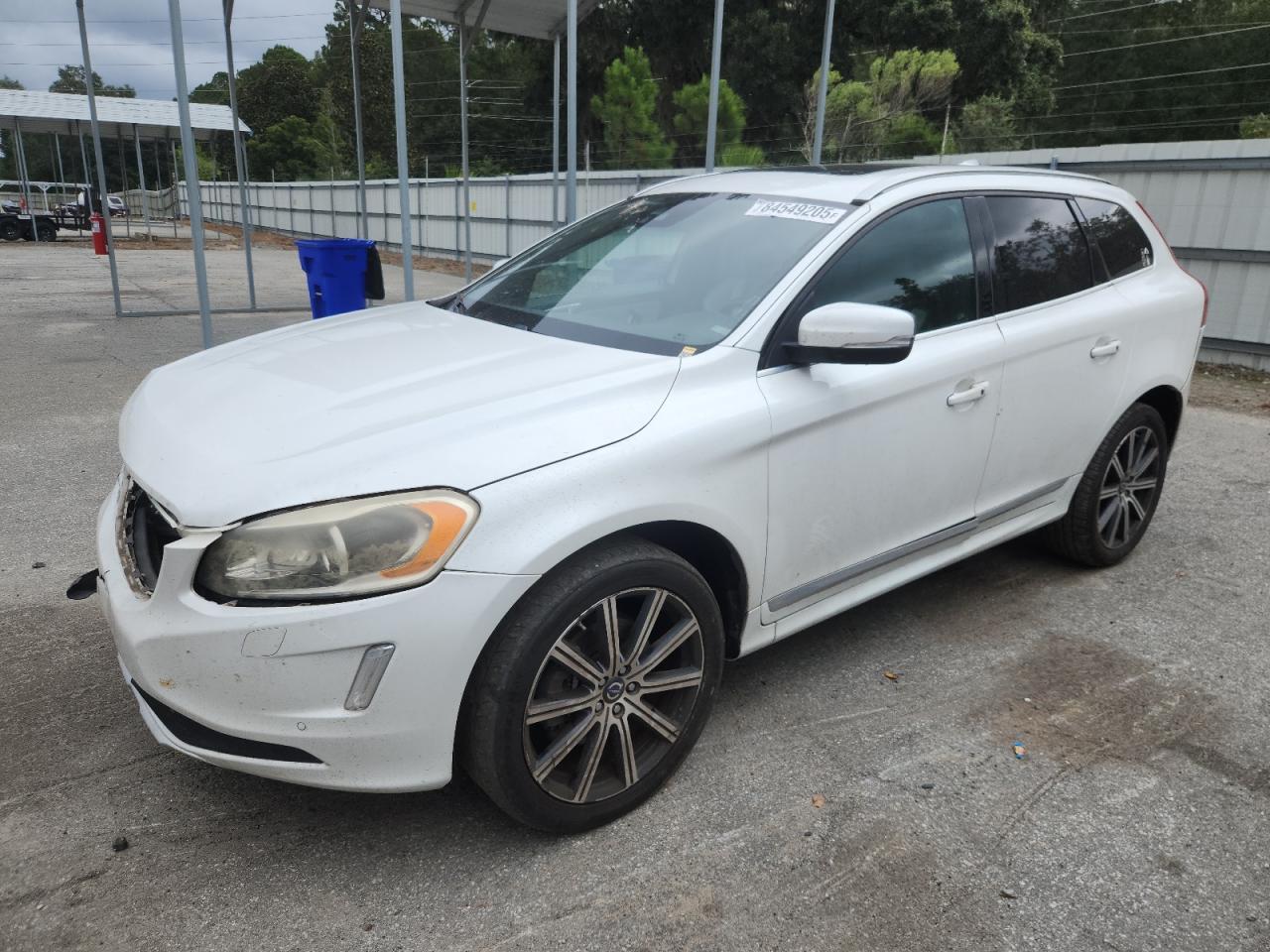 2015 VOLVO XC60
