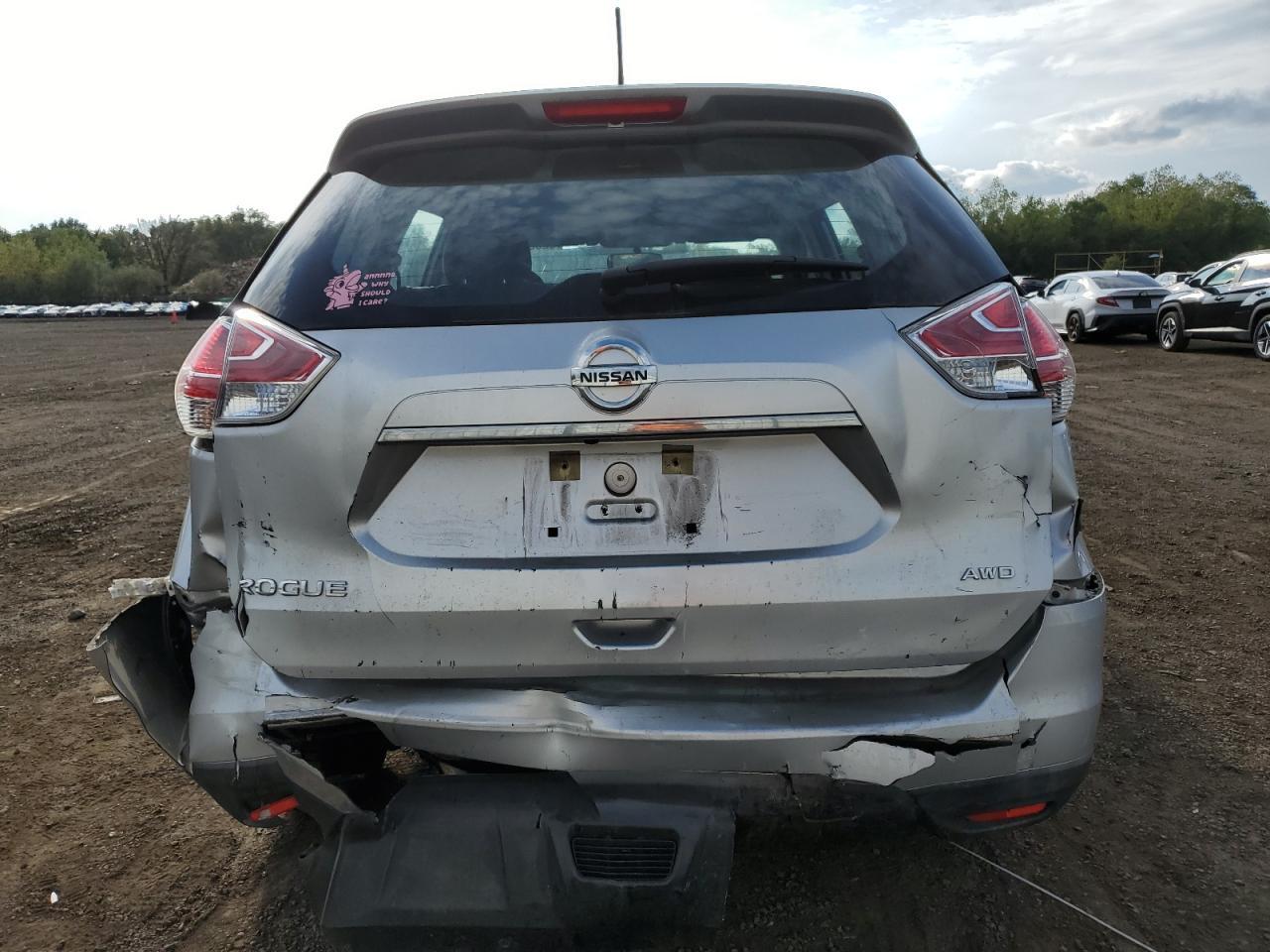 2015 NISSAN ROGUE