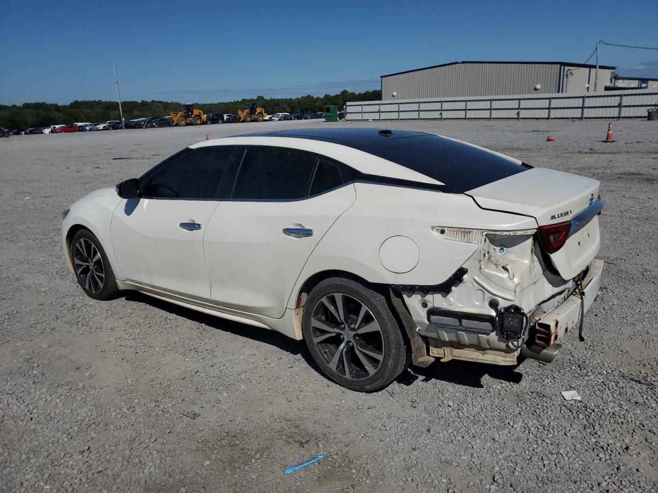 2017 NISSAN Maxima