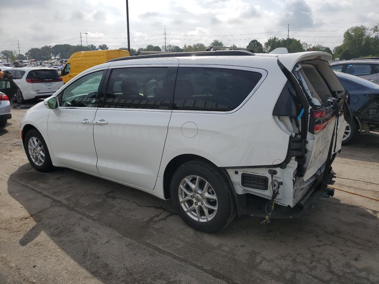 2022 CHRYSLER Pacifica