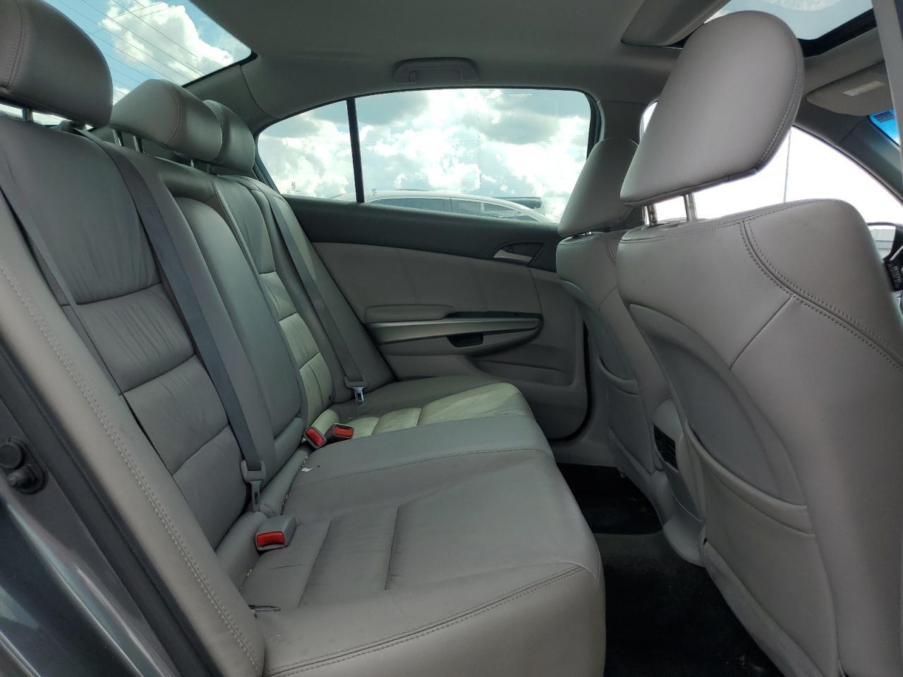 2010 HONDA ACCORD