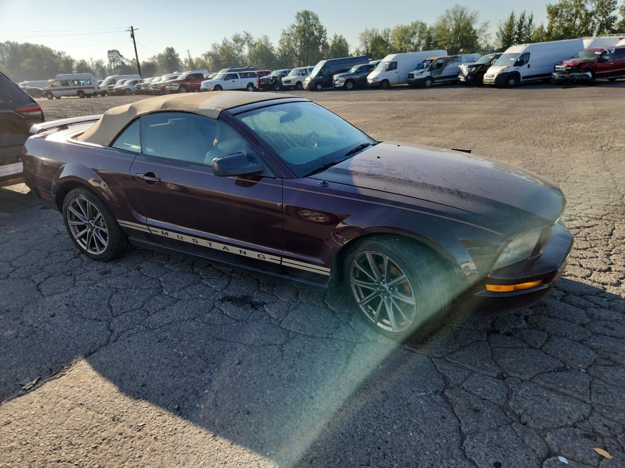 2005 FORD MUSTANG