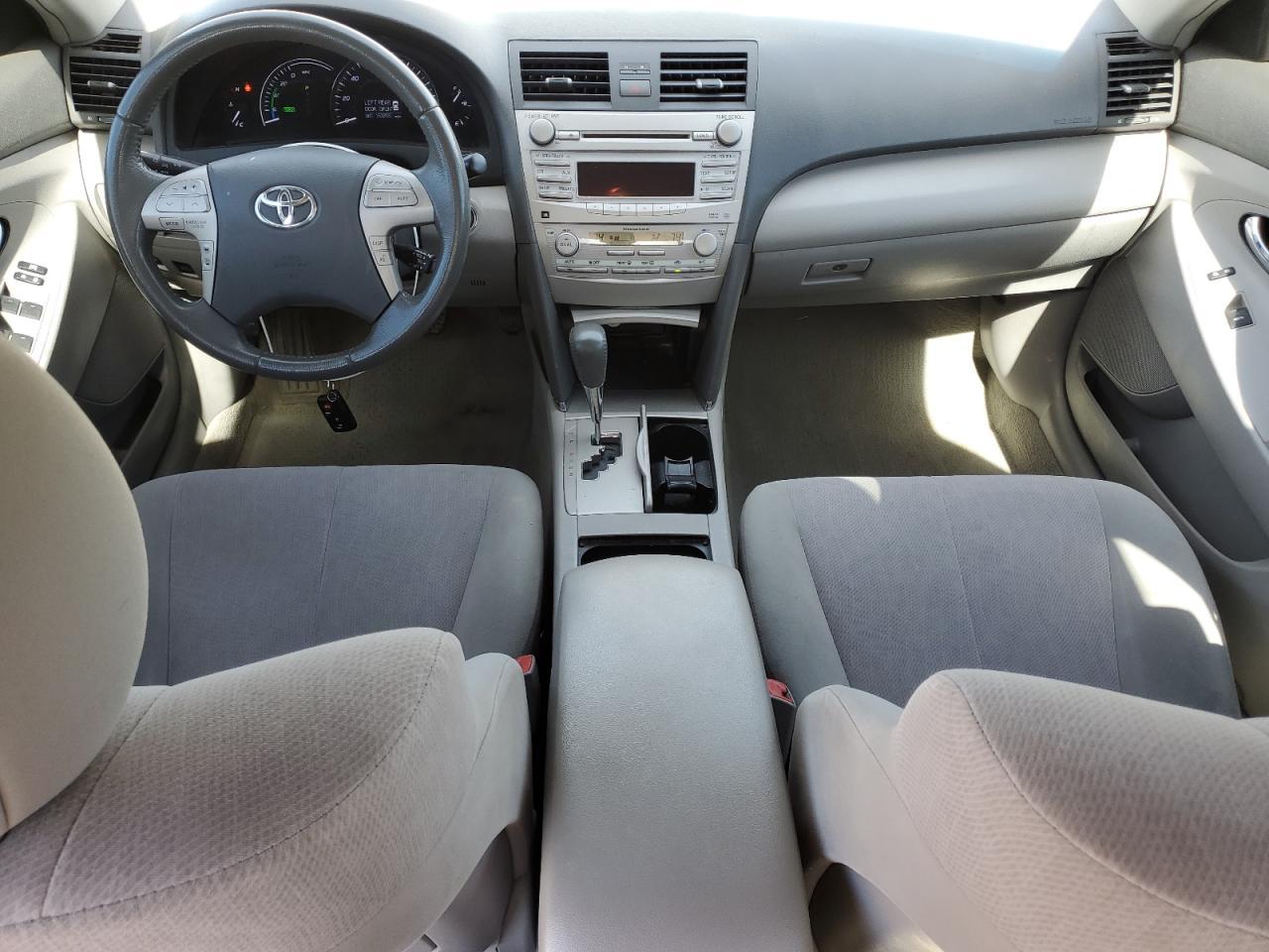 2011 TOYOTA CAMRY