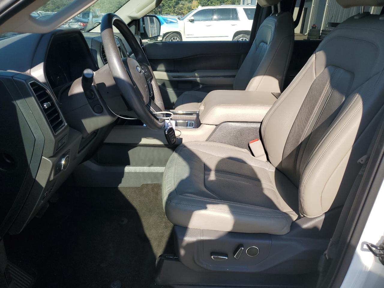 2020 FORD Expedition