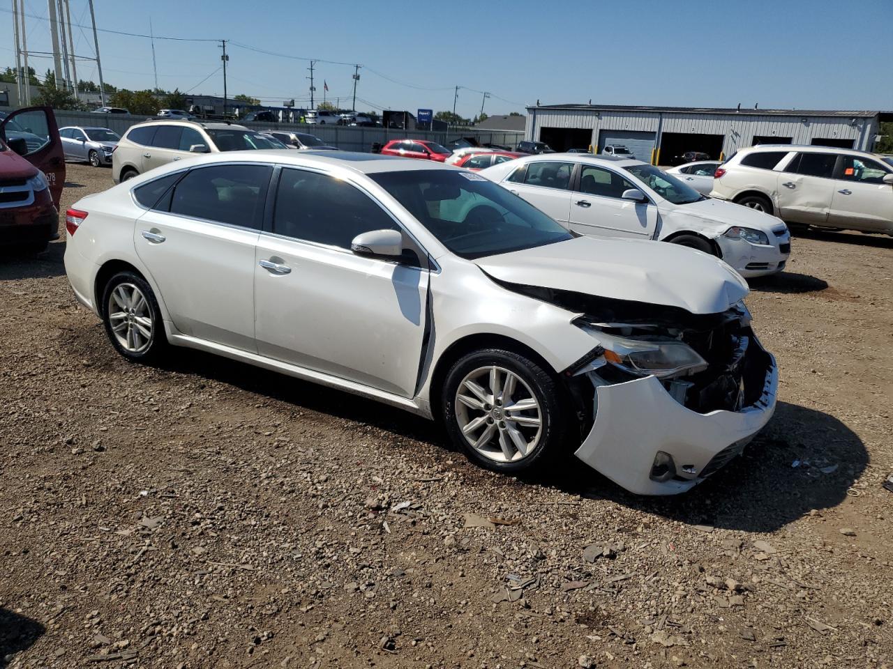 2014 TOYOTA Avalon